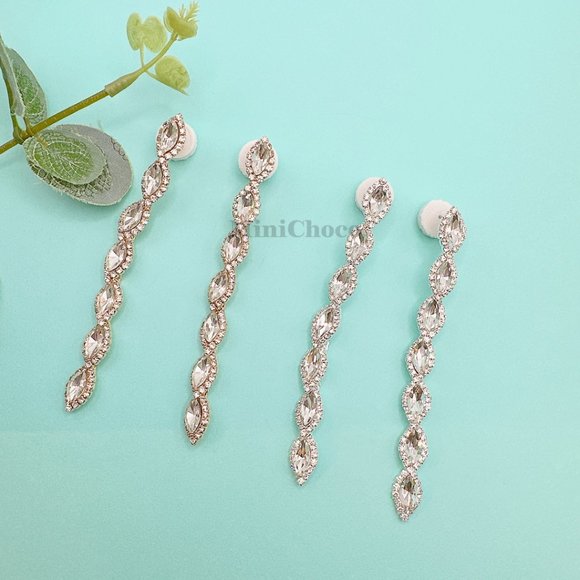 Gold Tone Rhinestone Oval Crystal Dangle Earrings - Picture 8 of 8